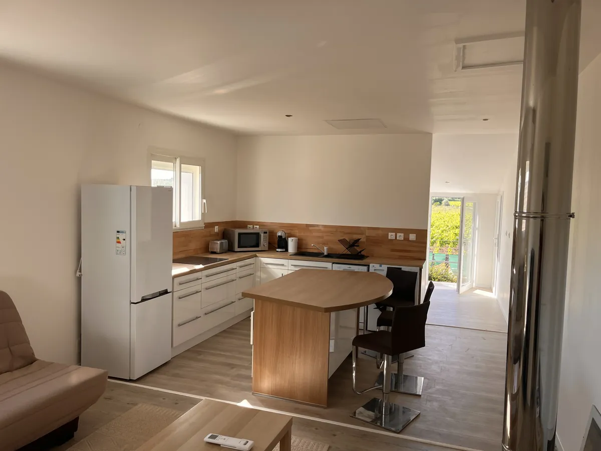 Séjour de l'appartement — Gîte de l'Arche du Négadis à Paulhan